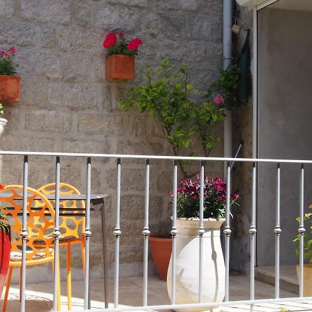 Maison De Vacances - Casa Mezanaccia Avec Terrasse Fleurie Meuble Tourisme 3 Etoiles Santa-Lucia-di-Tallano Exterior foto